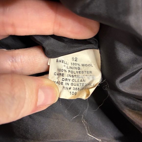 Macintosh New England 100% Wool Black Coat, Size 12 - Picture 3 of 11